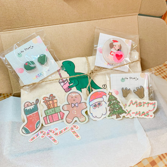 Christmas Gift Box - Cute Beverage Pouch, Unique Earrings, and Exclusive Christmas Collection