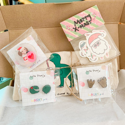 Christmas Gift Box - Cute Beverage Pouch, Unique Earrings, and Exclusive Christmas Collection