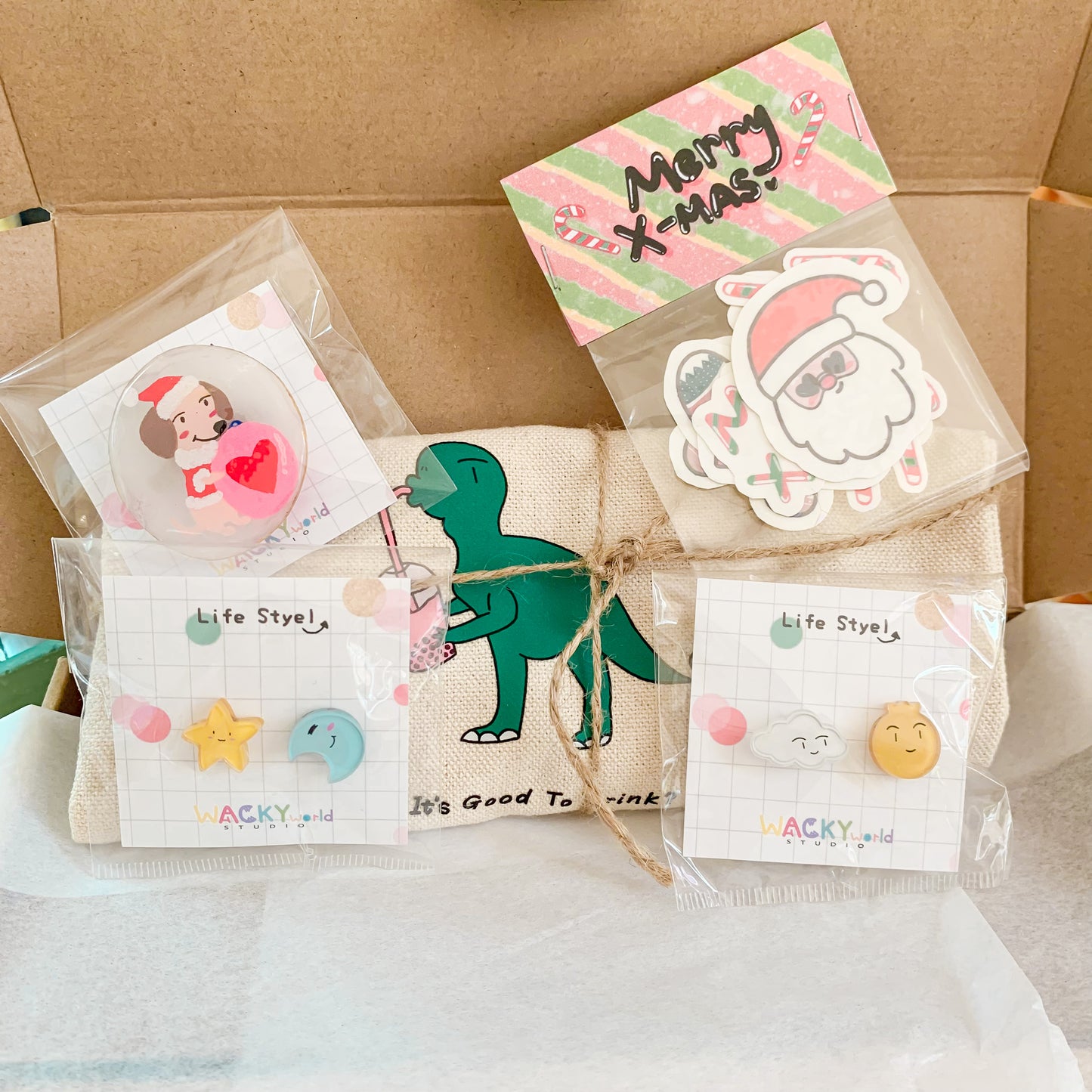 Christmas Gift Box - Cute Beverage Pouch, Unique Earrings, and Exclusive Christmas Collection